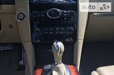 Позашляховик / Кросовер Infiniti QX70 2015 в 