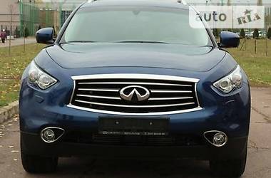 Infiniti QX70 2014