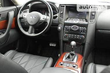 Внедорожник / Кроссовер Infiniti QX70 2014 в Киеве