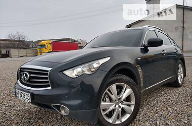 Позашляховик / Кросовер Infiniti QX70 2013 в Києві