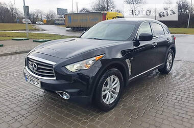 Infiniti QX70 2016