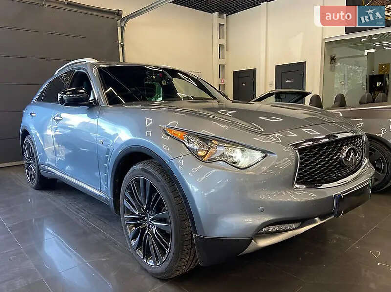 Внедорожник / Кроссовер Infiniti QX70 2016 в Одессе