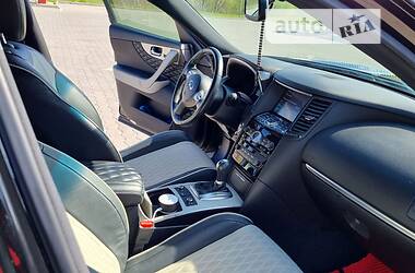 Внедорожник / Кроссовер Infiniti QX70 2016 в 