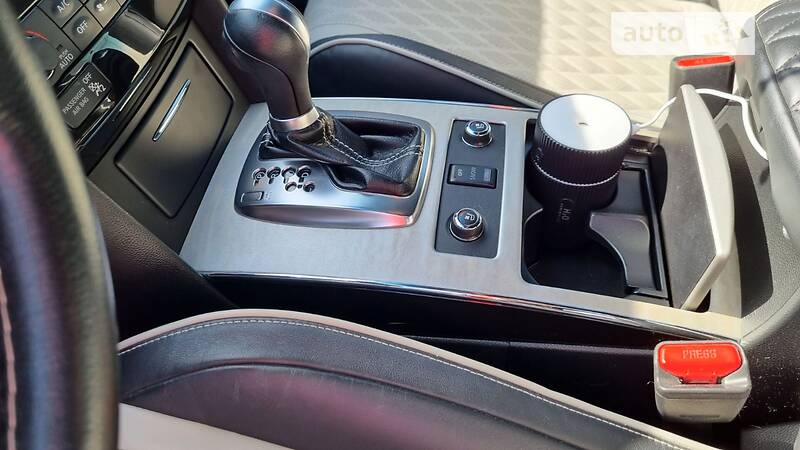 Позашляховик / Кросовер Infiniti QX70 2016 в Хмельницькому фото 35 Позашляховик / Кросовер Infiniti QX70 2016 в Хмельницькому