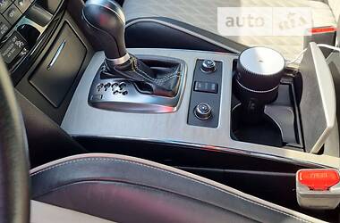 Внедорожник / Кроссовер Infiniti QX70 2016 в 