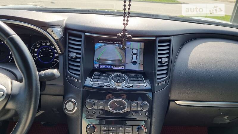 Позашляховик / Кросовер Infiniti QX70 2016 в Хмельницькому фото 40 Позашляховик / Кросовер Infiniti QX70 2016 в Хмельницькому