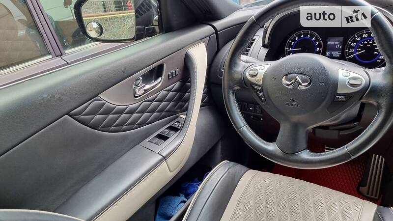 Позашляховик / Кросовер Infiniti QX70 2016 в Хмельницькому фото 73 Позашляховик / Кросовер Infiniti QX70 2016 в Хмельницькому