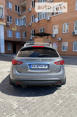 Внедорожник / Кроссовер Infiniti QX70 2014 в Харькове