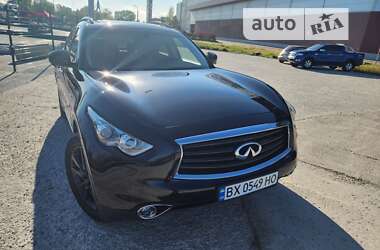 Позашляховик / Кросовер Infiniti QX70 2016 в Києві