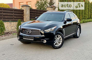 Внедорожник / Кроссовер Infiniti QX70 2013 в Хмельницком