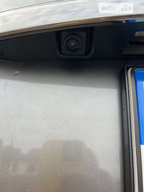 Позашляховик / Кросовер Infiniti QX70 2016 в Вишневому