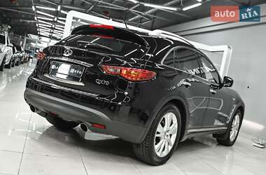 Внедорожник / Кроссовер Infiniti QX70 2014 в Одессе