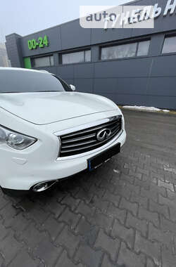 Внедорожник / Кроссовер Infiniti QX70 2015 в Киеве