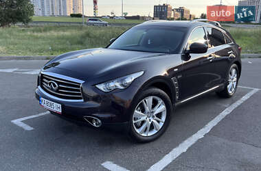 Внедорожник / Кроссовер Infiniti QX70 2014 в 
