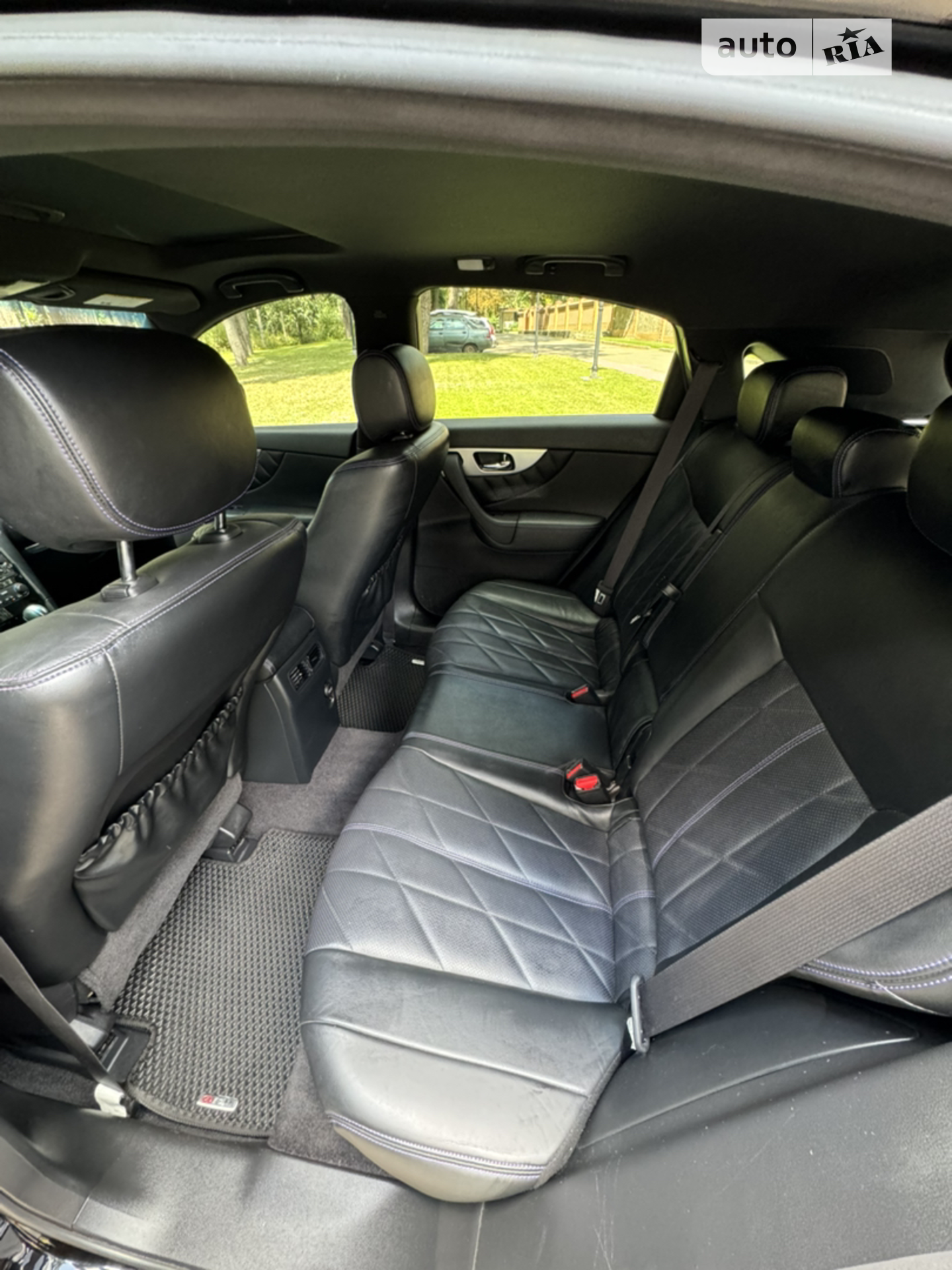 2015 Infiniti QX70 - мініатюра 26