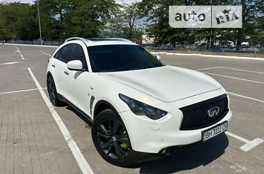 Внедорожник / Кроссовер Infiniti QX70 2014 в Одессе