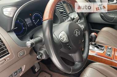 Позашляховик / Кросовер Infiniti QX70 2015 в Вінниці