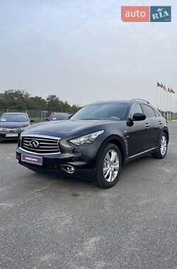 Infiniti QX70 2013