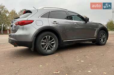 Внедорожник / Кроссовер Infiniti QX70 2014 в Коростене