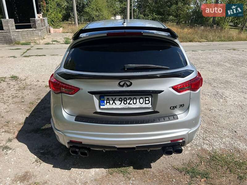 Внедорожник / Кроссовер Infiniti QX70 2015 в Харькове фото 22 Внедорожник / Кроссовер Infiniti QX70 2015 в Харькове