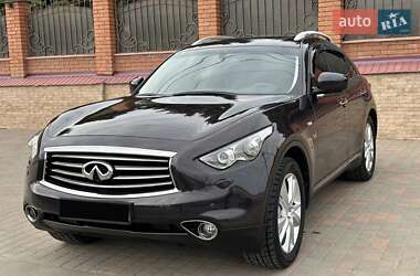 Infiniti QX70 2014