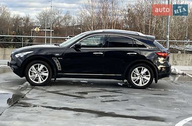 Внедорожник / Кроссовер Infiniti QX70 2014 в Киеве