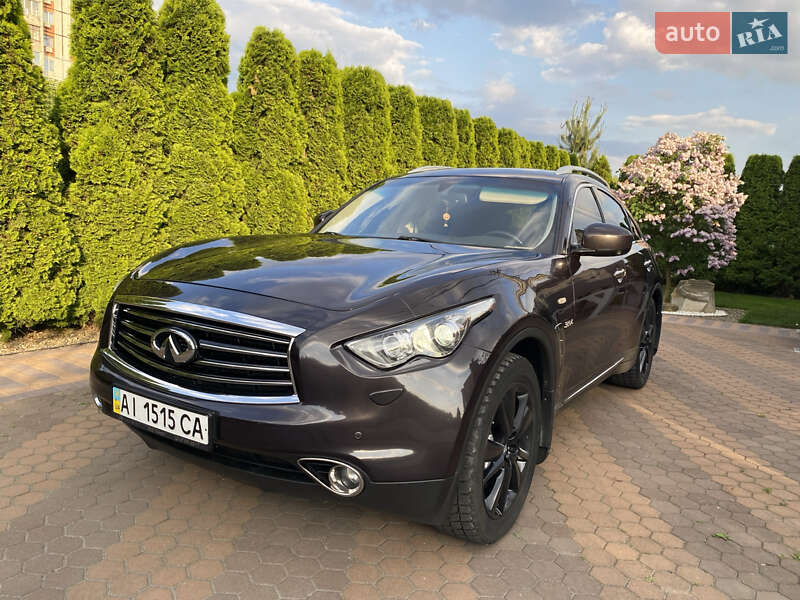 Позашляховик / Кросовер Infiniti QX70 2013 в Києві