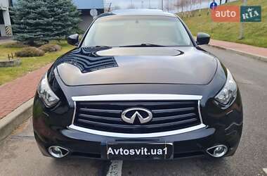 Седан Infiniti QX70 2013 в Києві