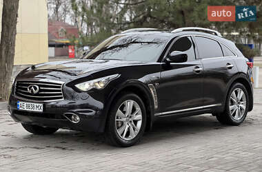 Infiniti QX70 2014