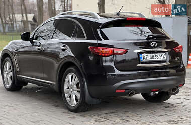 Внедорожник / Кроссовер Infiniti QX70 2014 в Днепре