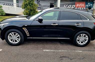 Позашляховик / Кросовер Infiniti QX70 2013 в Києві