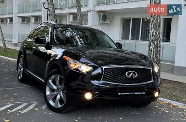 Внедорожник / Кроссовер Infiniti QX70 2013 в Одессе