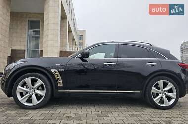 Внедорожник / Кроссовер Infiniti QX70 2015 в Нетешине