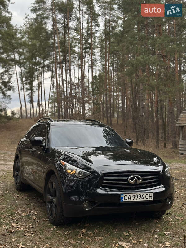 Позашляховик / Кросовер Infiniti QX70 2016 в Черкасах