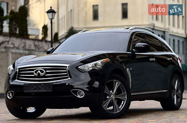 Внедорожник / Кроссовер Infiniti QX70 2015 в Одессе