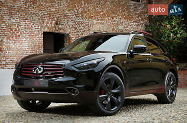 Внедорожник / Кроссовер Infiniti QX70 2014 в Дружковке