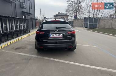 Внедорожник / Кроссовер Infiniti QX70 2017 в 