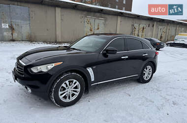 Infiniti QX70 2013