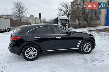 Позашляховик / Кросовер Infiniti QX70 2013 в Підволочиську