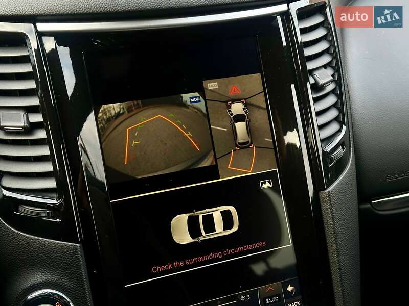 Внедорожник / Кроссовер Infiniti QX70 2015 в Одессе