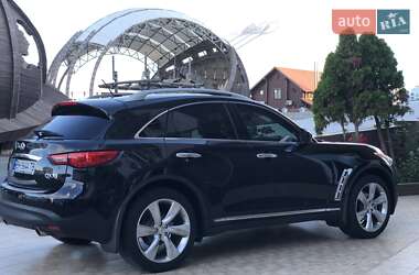 Внедорожник / Кроссовер Infiniti QX70 2013 в Одессе