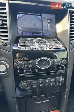 Внедорожник / Кроссовер Infiniti QX70 2017 в 