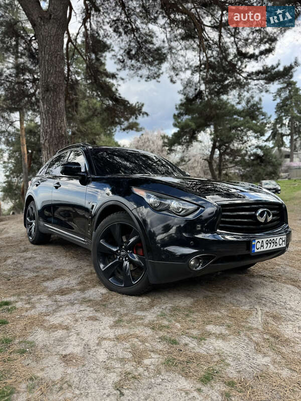 Внедорожник / Кроссовер Infiniti QX70 2016 в Черкассах