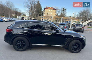 Позашляховик / Кросовер Infiniti QX70 2017 в 