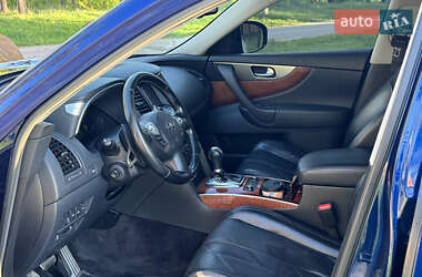 Внедорожник / Кроссовер Infiniti QX70 2014 в 