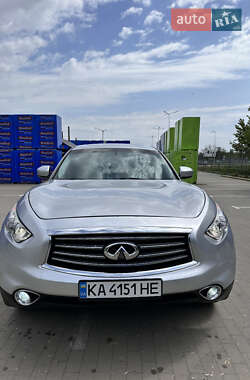 Внедорожник / Кроссовер Infiniti QX70 2016 в 