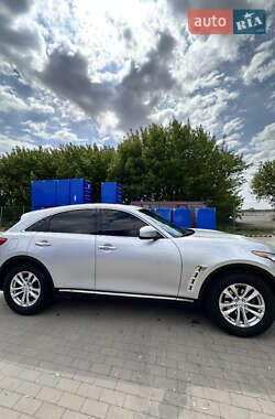 Внедорожник / Кроссовер Infiniti QX70 2016 в 