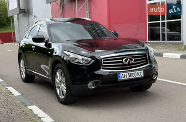 Внедорожник / Кроссовер Infiniti QX70 2013 в 