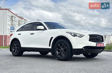 Infiniti QX70 2016