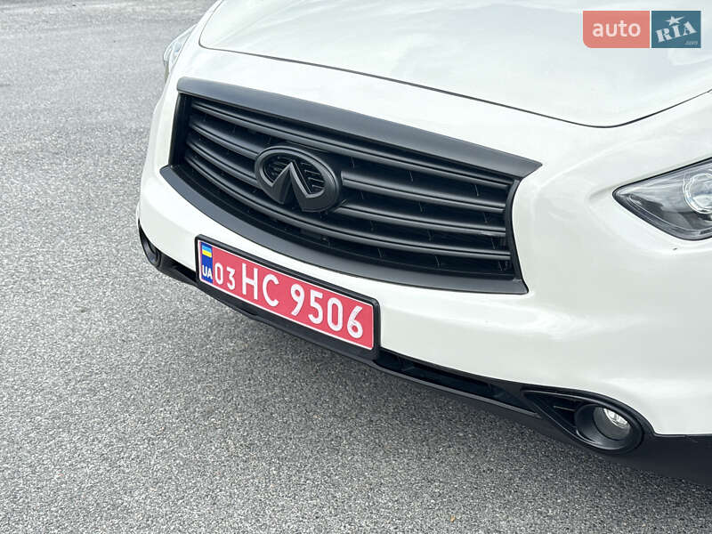 Внедорожник / Кроссовер Infiniti QX70 2016 в Виннице